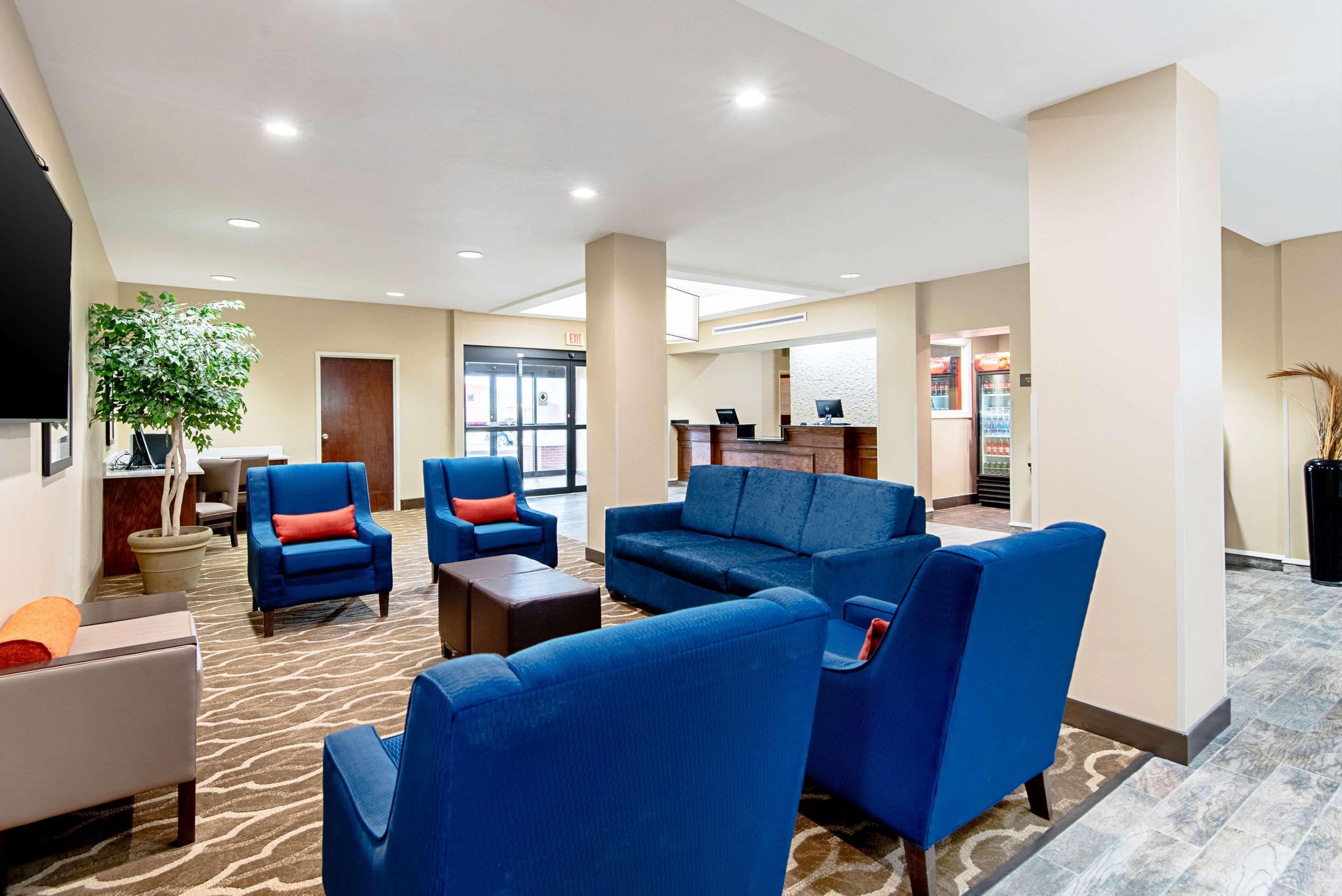 Comfort Inn & Suites Pine Bluff Dış mekan fotoğraf